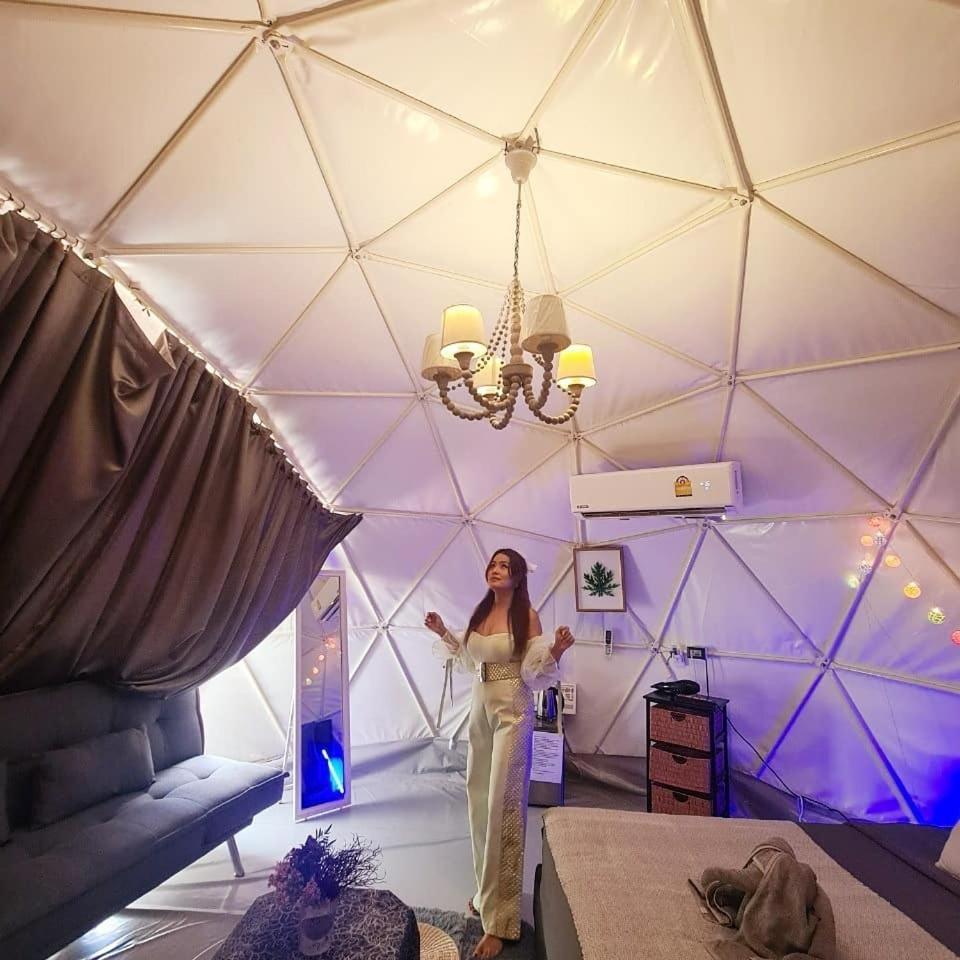 Phuket Signature Glamping Rawai Bilik gambar